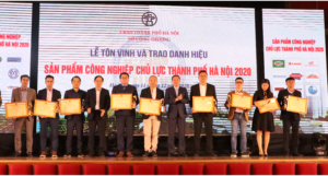 vonta nhận giải